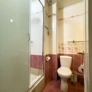 Гостиница Юрьево Подворье Вельск Двухместный (двухкомнатный)1-3