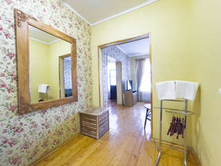 Гостиница Юрьево Подворье Вельск Двухместный номер (двухкомнатный) 4-4