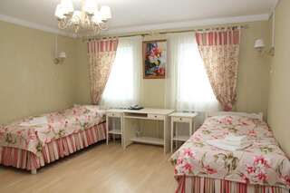 Гостиница Юрьево Подворье Вельск Стандартный двухместный номер с 1 кроватью или 2 отдельными кроватями-1